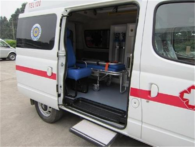 呼伦贝尔救护车出租服务案例7